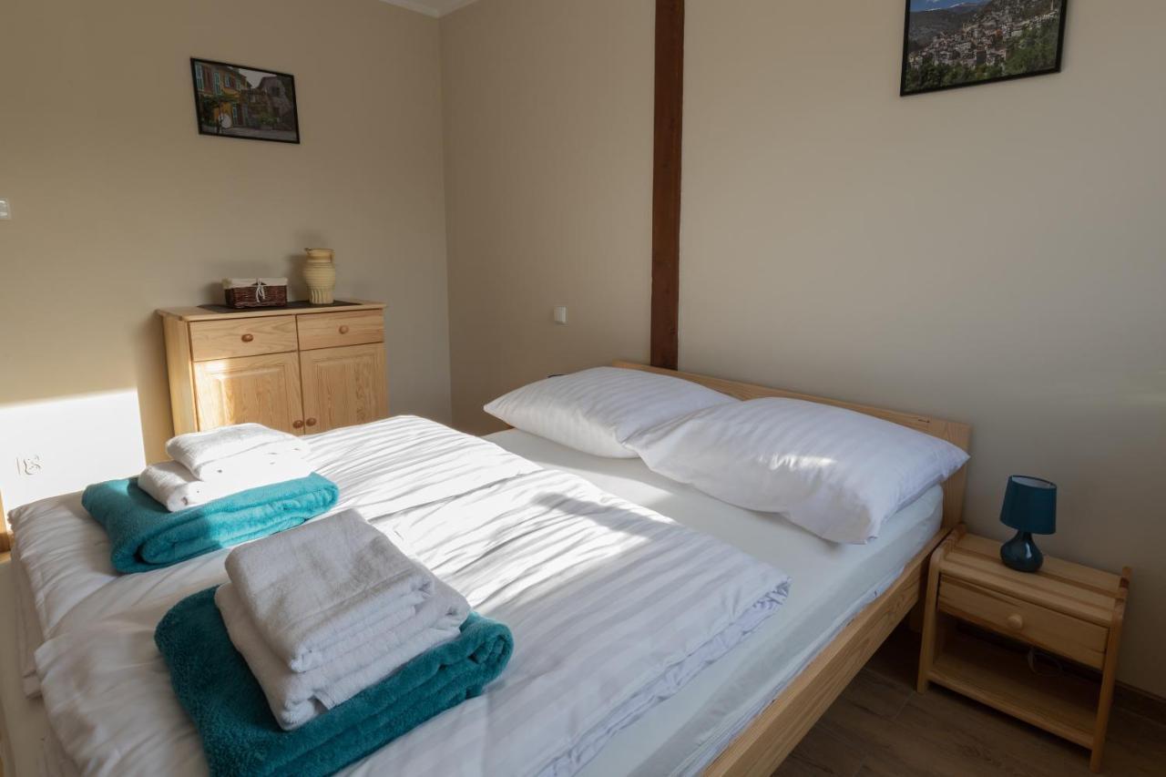 Golden Lofer Apartamento Stary Gielad Exterior foto